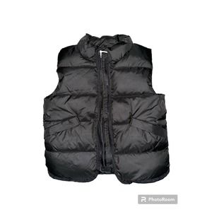 H&M NWT Black puffer Vest Fall/Spring Size 3/4T. Full Zip, Pockets, Eco Finish